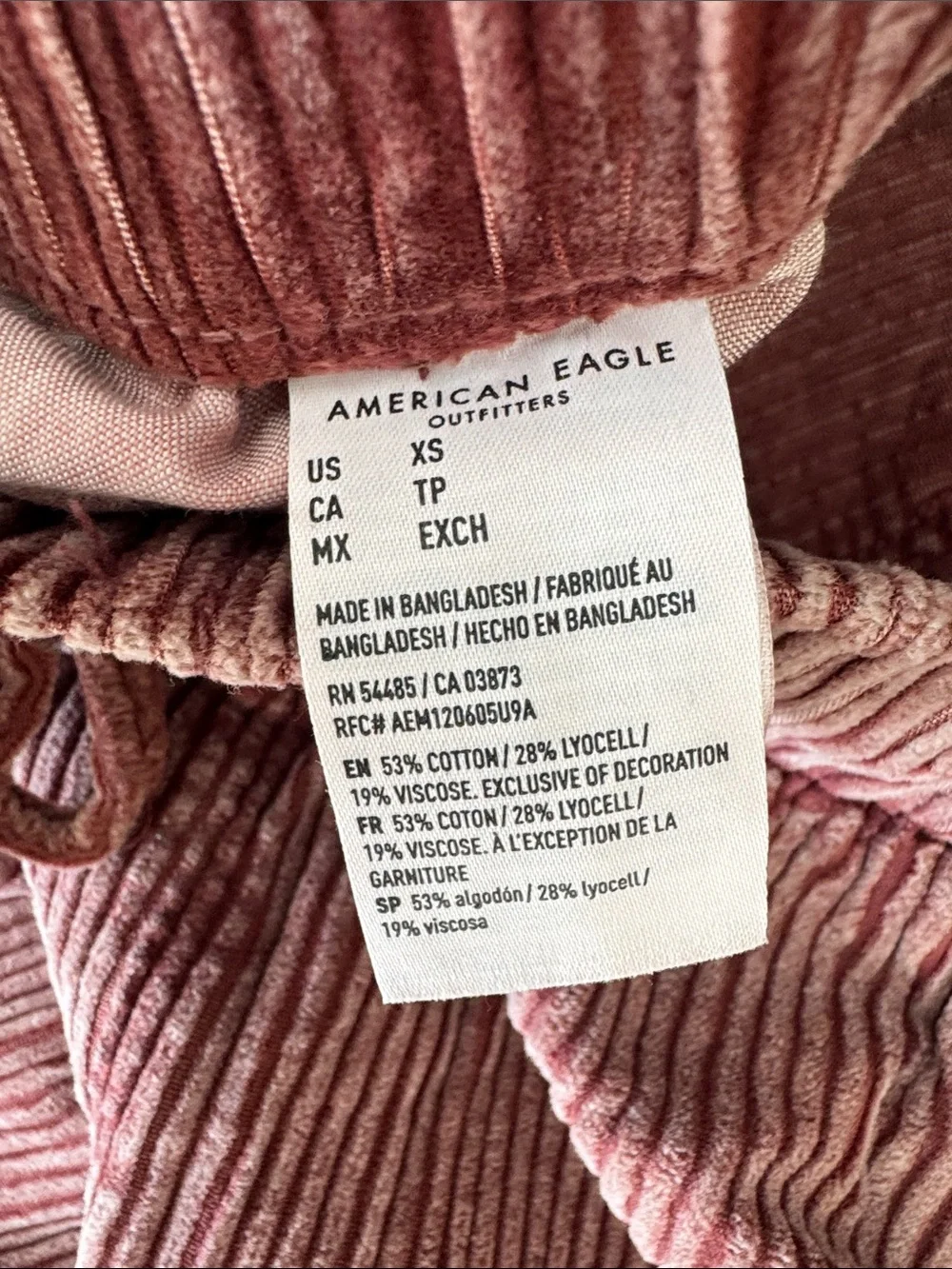 American Eagle Outfitters Wide-Leg Corduroy Pants in Dusty Rose - Picture 3 of 5